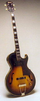 Gibson ES-140 Plectrum